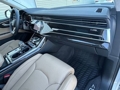 Used 2023 Audi Q7 3.0T Prestige image 48