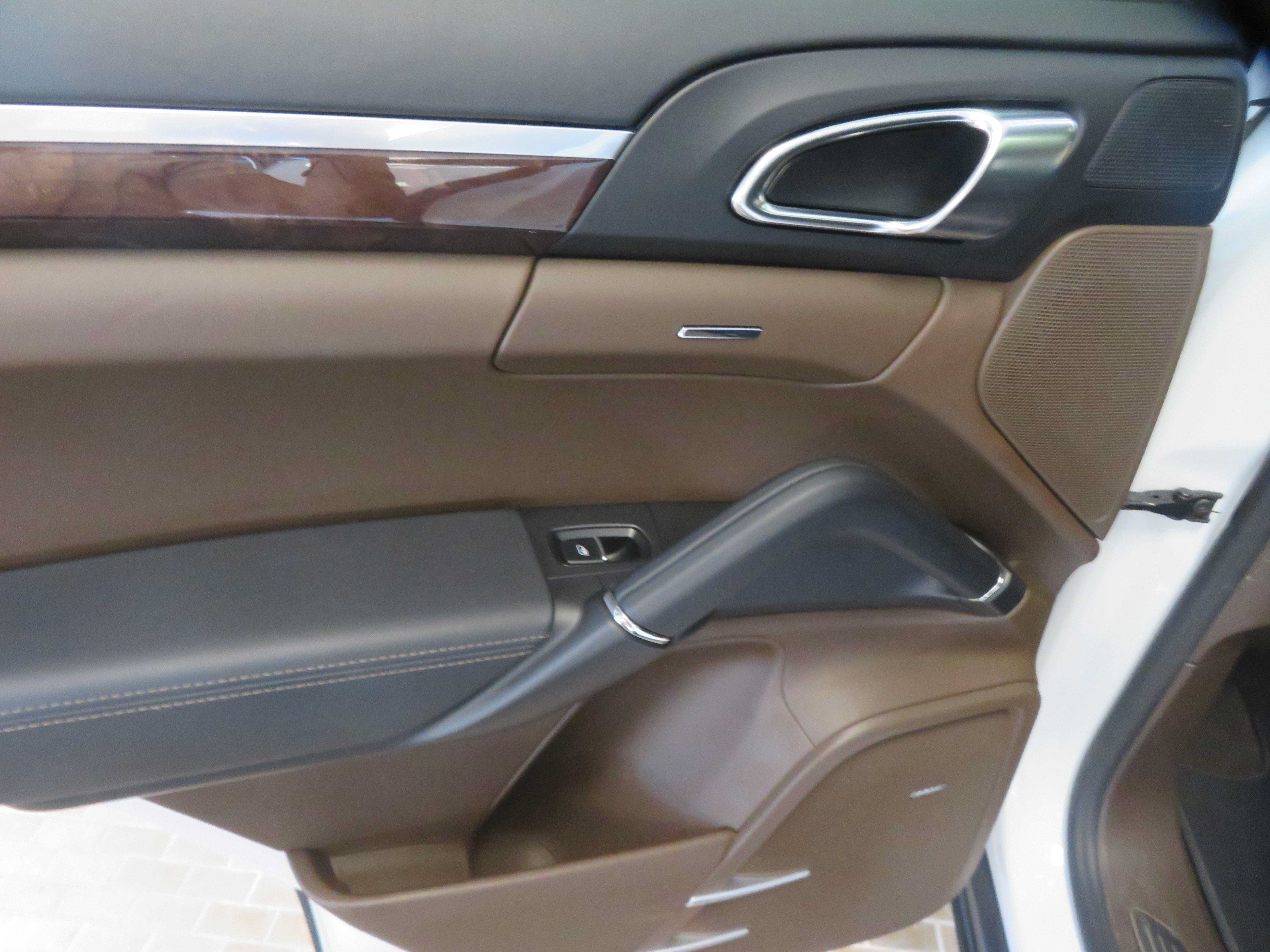 Used 2015 Porsche Cayenne S AWD/4WD image 19