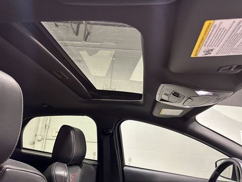 Used 2018 Ford Focus ST w/ Equipment Group 401A image 14