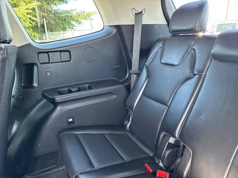 Used 2023 Kia Telluride LX FWD image 36