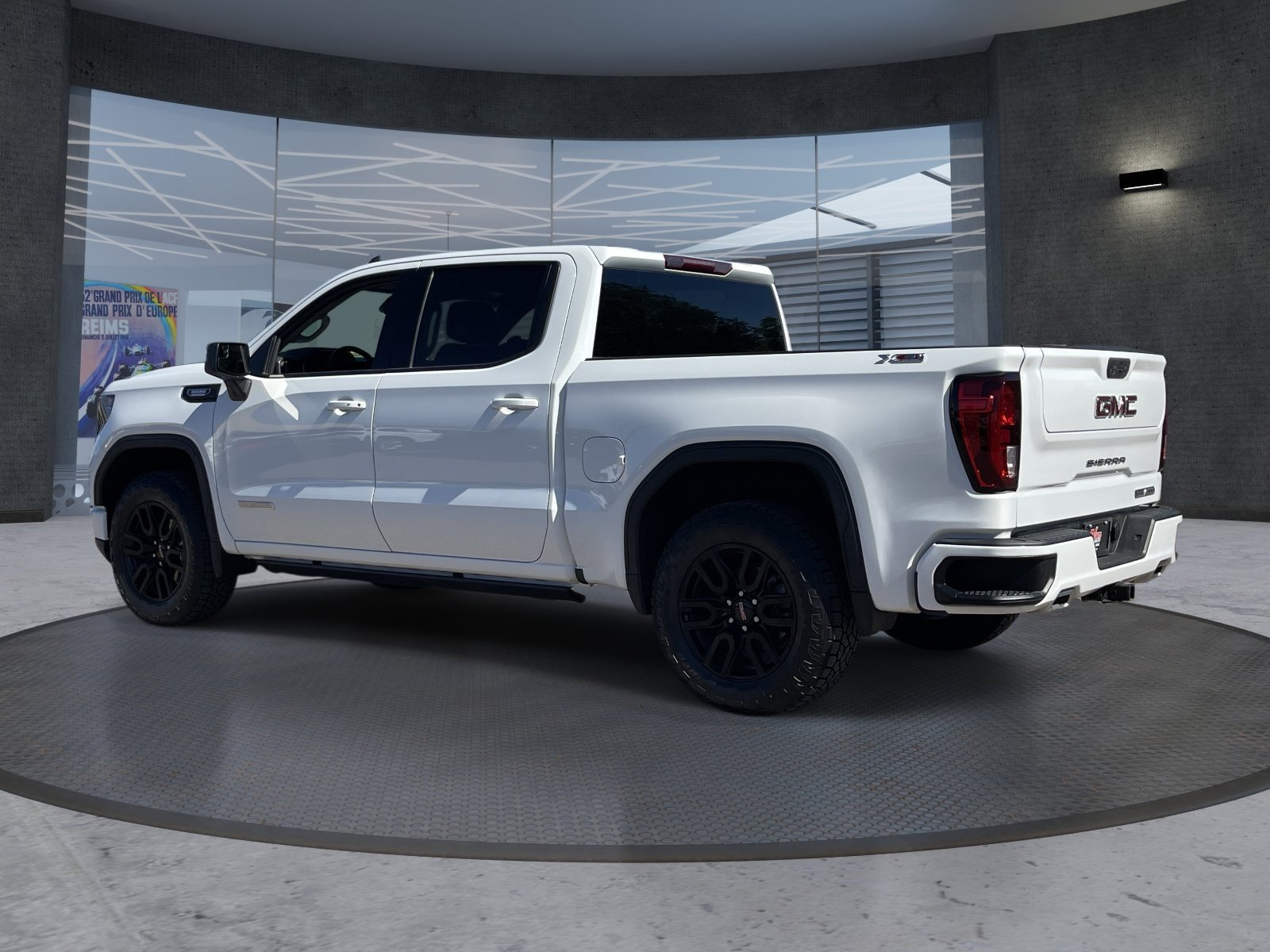 Used 2023 GMC Sierra 1500 Elevation w/ X31 Off-Road Package AWD/4WD image 4