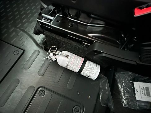 Used 2023 RAM ProMaster 2500 image 16