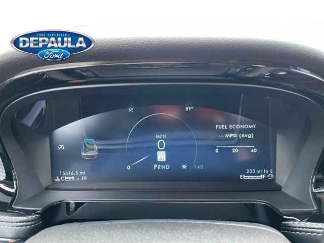 Used 2023 Lincoln Corsair AWD w/ Equipment Group 101A image 2