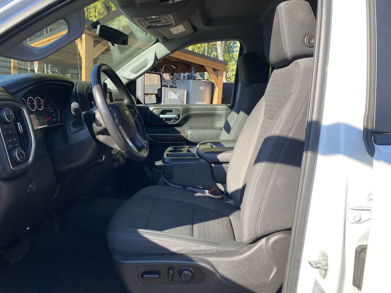 Used 2021 Chevrolet Silverado 3500 LT w/ Convenience Package AWD/4WD image 13