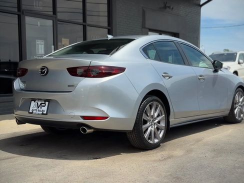 Used 2020 MAZDA MAZDA3 AWD Sedan w/ Preferred Package image 2