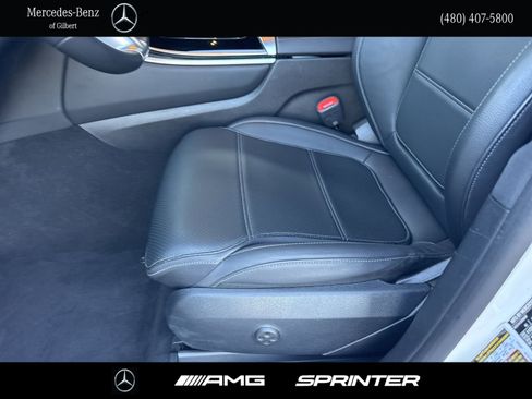 Used 2024 Mercedes-Benz GLC 300 image 14