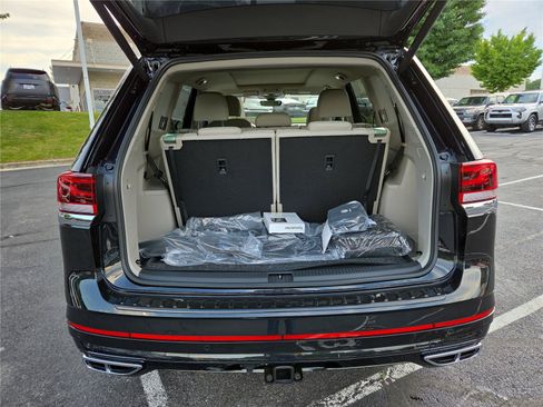 New 2026 Volkswagen Atlas SEL Premium R-Line AWD/4WD image 5