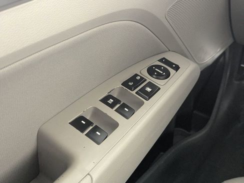 Used 2020 Hyundai Elantra SEL image 15