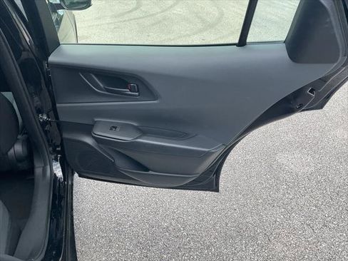 Used 2024 Toyota Prius LE image 30