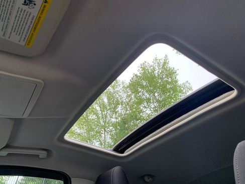 Used 2018 Ford EcoSport SE FWD image 22