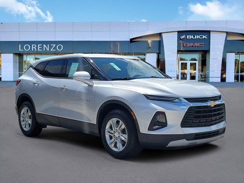 Used 2020 Chevrolet Blazer LT image 3