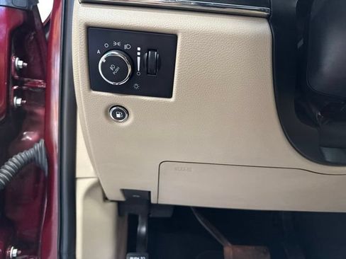 Used 2020 Jeep Grand Cherokee Limited w/ Premium Lighting Group AWD/4WD image 28