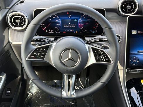 New 2026 Mercedes-Benz GLC 300 image 18