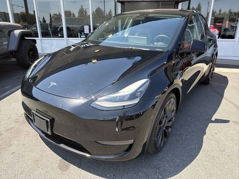 Used 2022 Tesla Model Y Performance AWD/4WD image 1