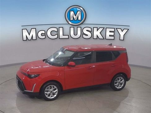 Used 2024 Kia Soul LX w/ Option Group 015 image 1