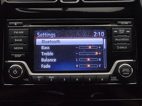 Used 2018 Nissan Versa Note SV w/ SV Special Edition Package FWD image 25