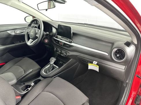 Used 2023 Kia Forte LXS FWD image 27