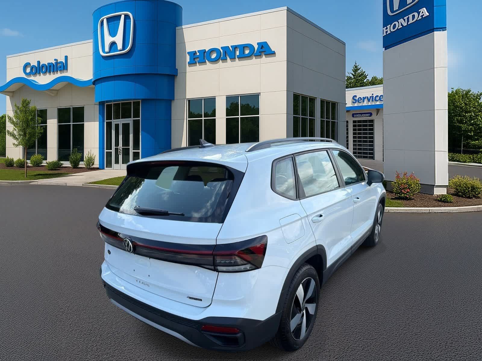 Used 2025 Volkswagen Taos S AWD/4WD image 6