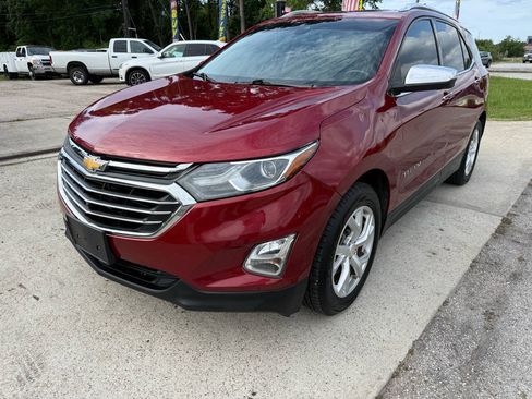 Used 2019 Chevrolet Equinox Premier AWD/4WD image 2