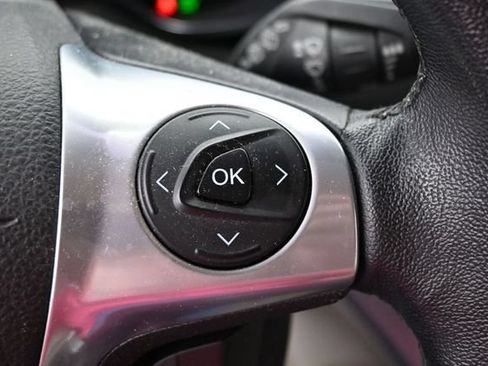Used 2016 Ford C-MAX SE w/ Equipment Group 201A FWD image 14
