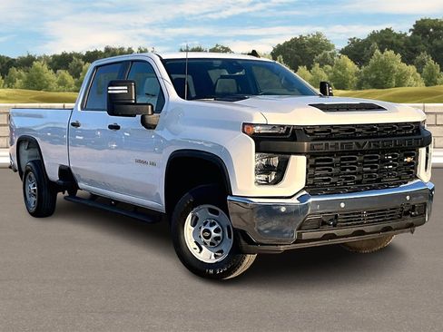 Used 2021 Chevrolet Silverado 2500 W/T w/ WT Convenience Package image 2