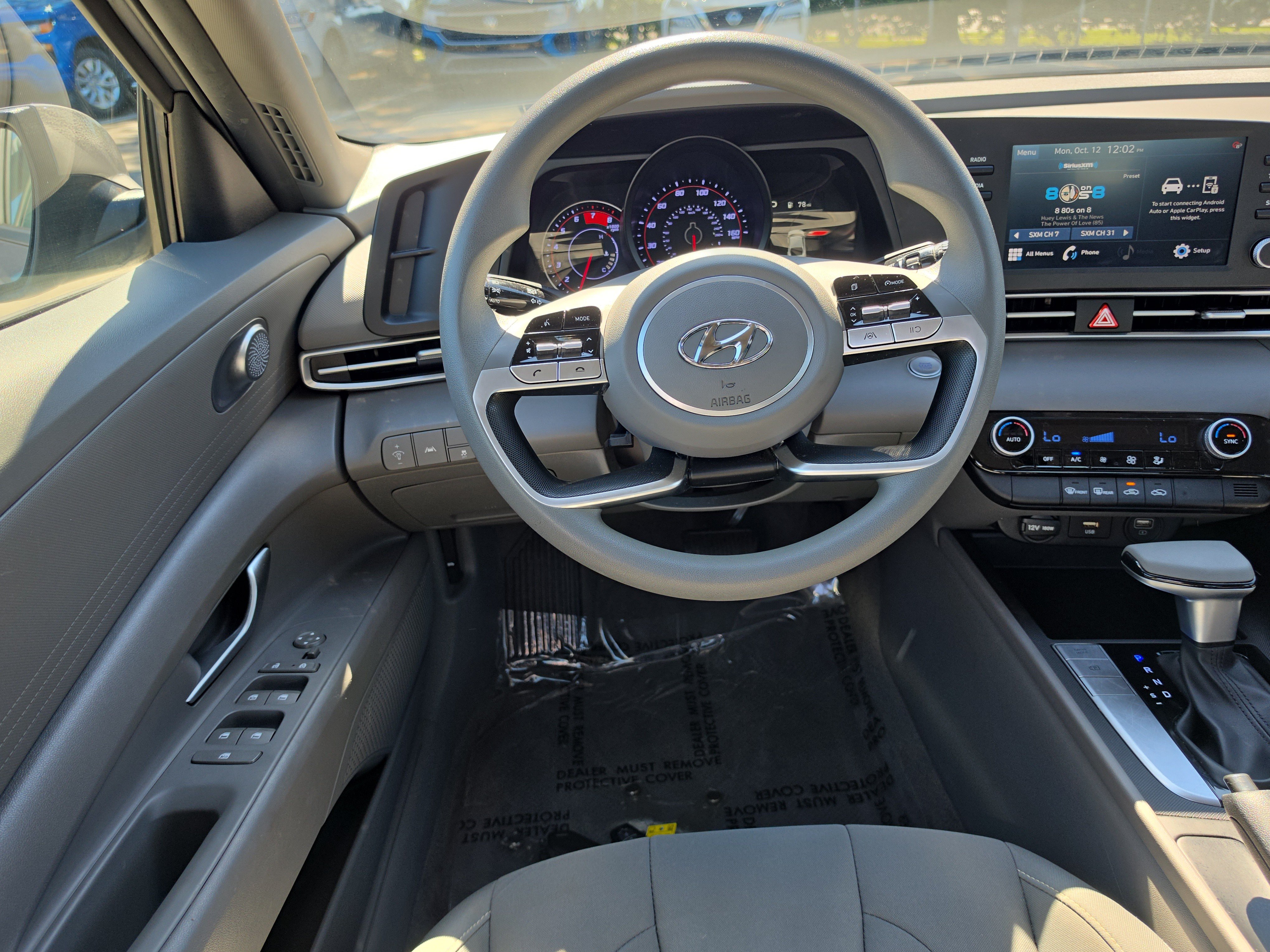 Used 2023 Hyundai Elantra SEL FWD image 13