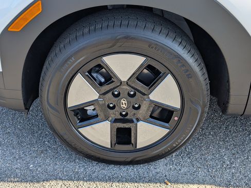 New 2026 Hyundai Santa Fe SEL image 13