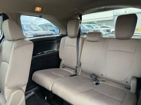 Used 2019 Honda Odyssey LX image 16