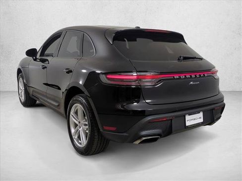 New 2026 Porsche Macan image 3