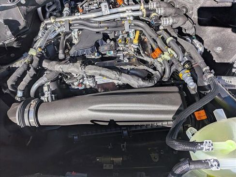 New 2025 Ford Explorer Active w/ Active Comfort Package image 16