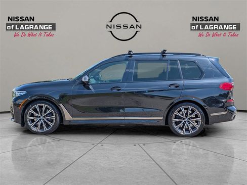 Used 2021 BMW X7 M50i w/ Executive Package image 13