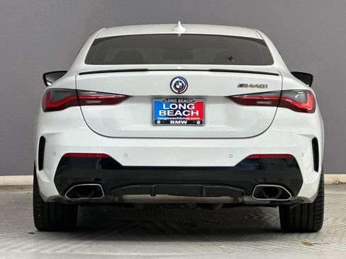 Used 2023 BMW M440i M440i w/ M Carbon Exterior Package image 9