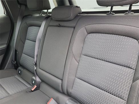 New 2026 Chevrolet Equinox LT image 12