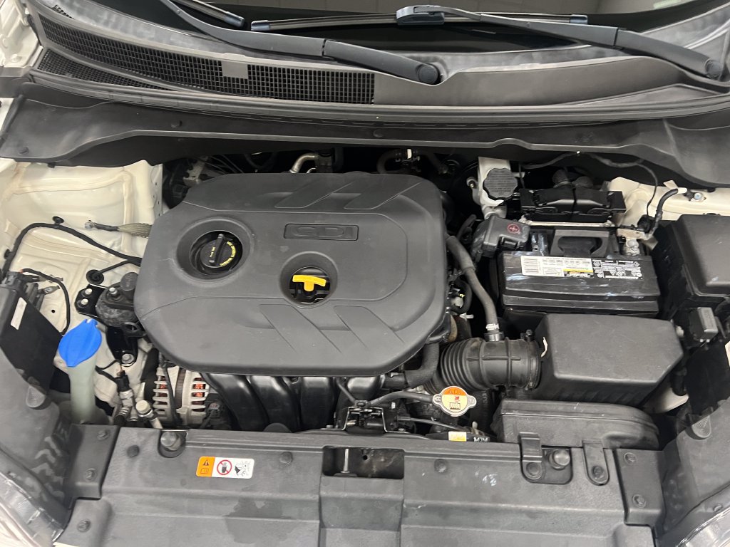 Used 2018 Kia Soul + FWD image 22