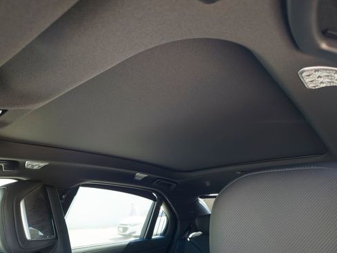 New 2026 BMW 750e xDrive w/ Executive Package image 13