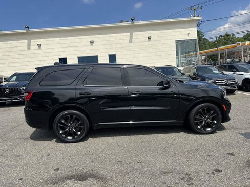 Used 2022 Dodge Durango R/T w/ Blacktop Package AWD/4WD image 2