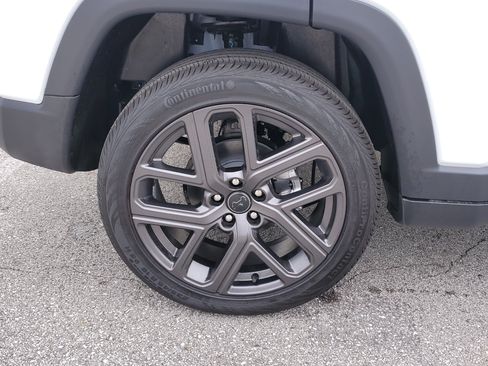 New 2026 Jeep Compass Limited image 5