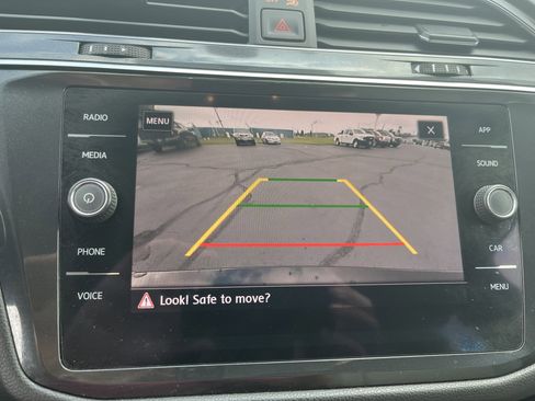 Used 2019 Volkswagen Tiguan SE w/ 3rd Row Seat Package image 22