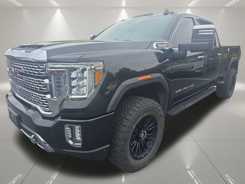 Used 2022 GMC Sierra 2500 Denali AWD/4WD image 3