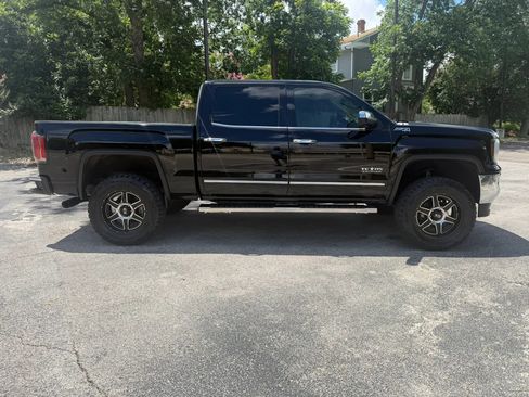 Used 2016 GMC Sierra 1500 SLT w/ Texas SLT Premium Package AWD/4WD image 4