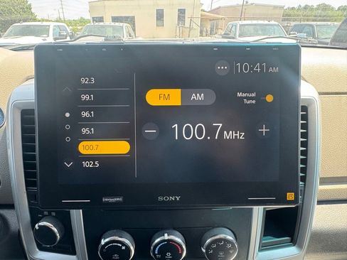 Used 2011 RAM 2500 SLT image 24