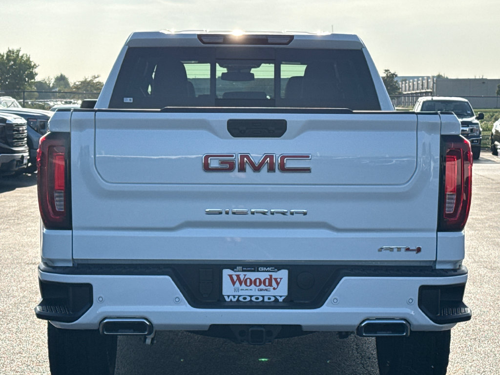 New 2026 GMC Sierra 1500 AT4 w/ AT4 Premium Package AWD/4WD image 9