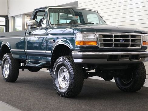 Used 1995 Ford F250 4x4 Regular Cab image 2