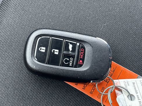 Certified 2025 Honda Civic Sport image 18