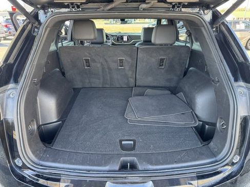 Used 2022 Chevrolet Blazer Premier w/ Enhanced Convenience Package image 25