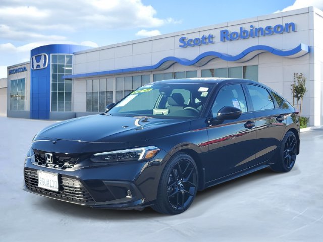 Used 2023 Honda Civic Sport image 2