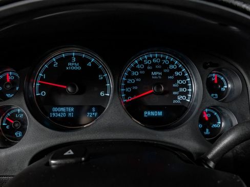 Used 2009 Chevrolet Tahoe LS image 19