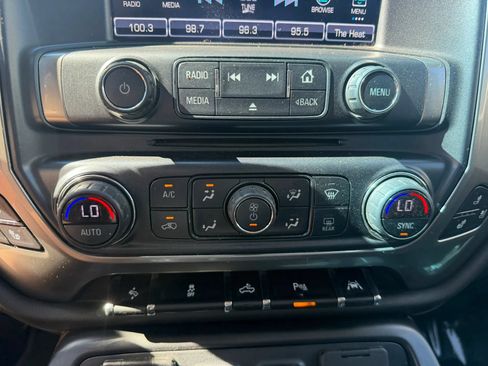 Used 2018 Chevrolet Silverado 1500 LTZ w/ Sport Package AWD/4WD image 27