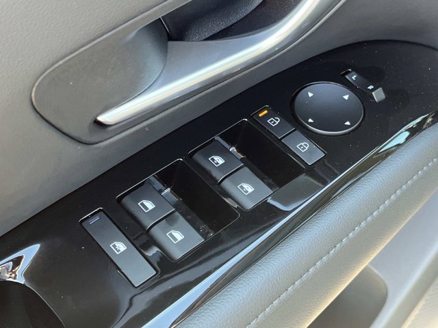 Certified 2026 Hyundai Tucson Limited FWD image 29