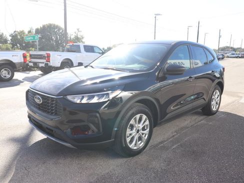 New 2026 Ford Escape Active image 4